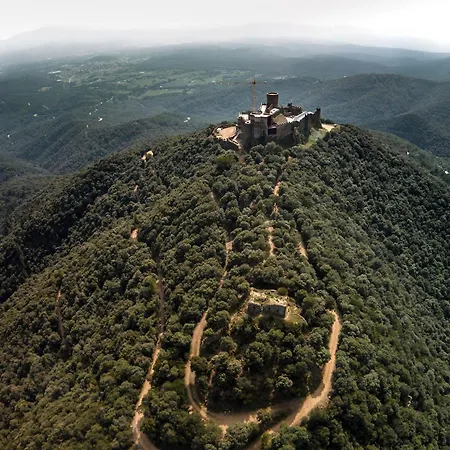 La Pineda De Can Marlet 몬트세니